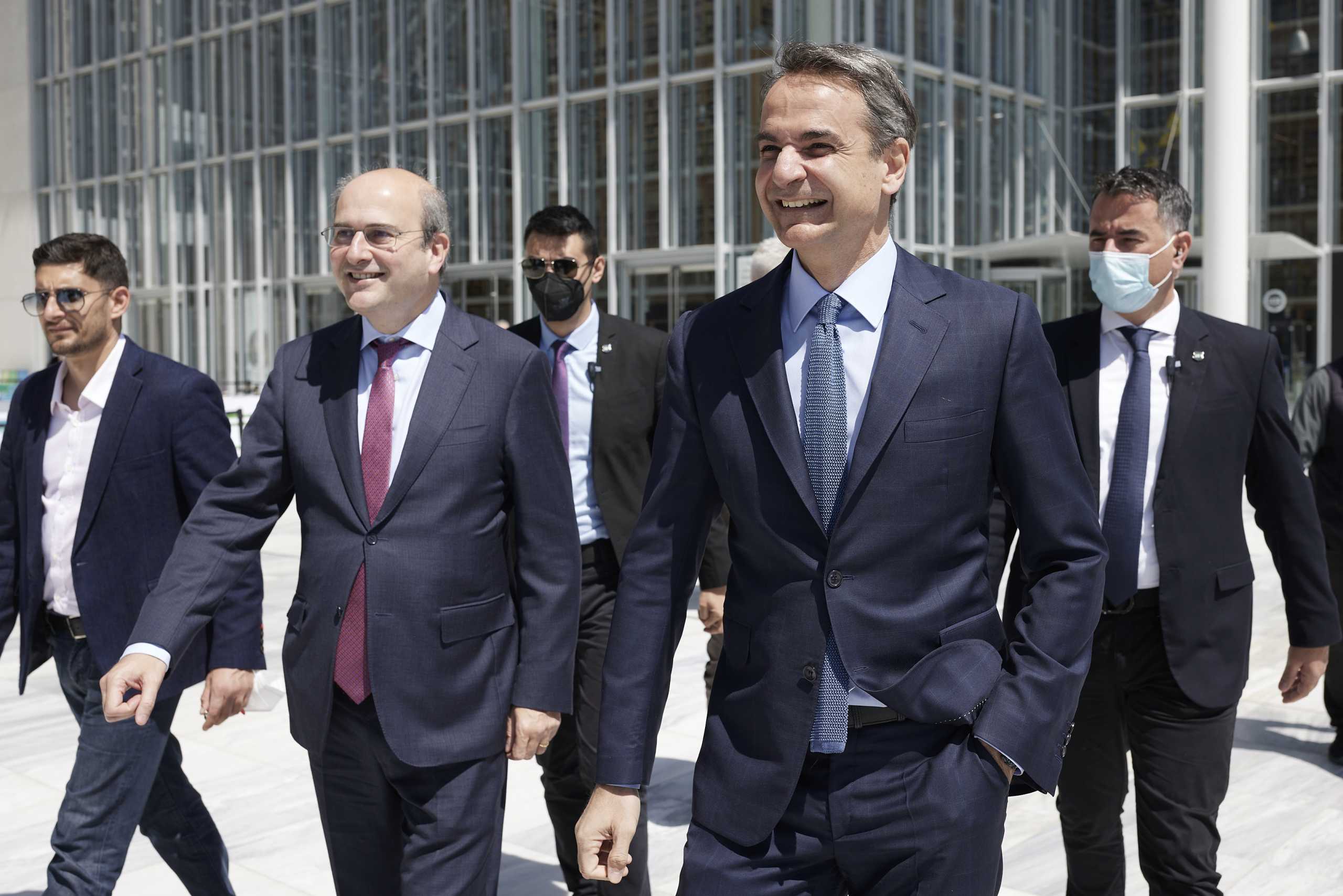Κατώτατος μισθός: Ίσως και σήμερα οι ανακοινώσεις για την αύξηση από τον Μητσοτάκη