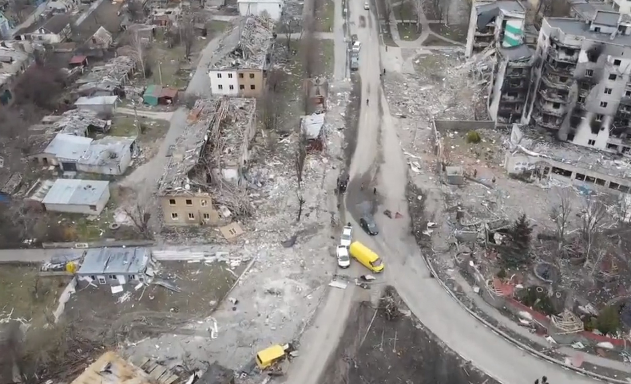 Πόλεμος στην Ουκρανία: Τρεις νεκροί από βομβαρδισμούς στο Νόβγκοροντ – Σιβέρσκιι, χτύπημα σε πυρομαχικά στο Τσερνίχιβ