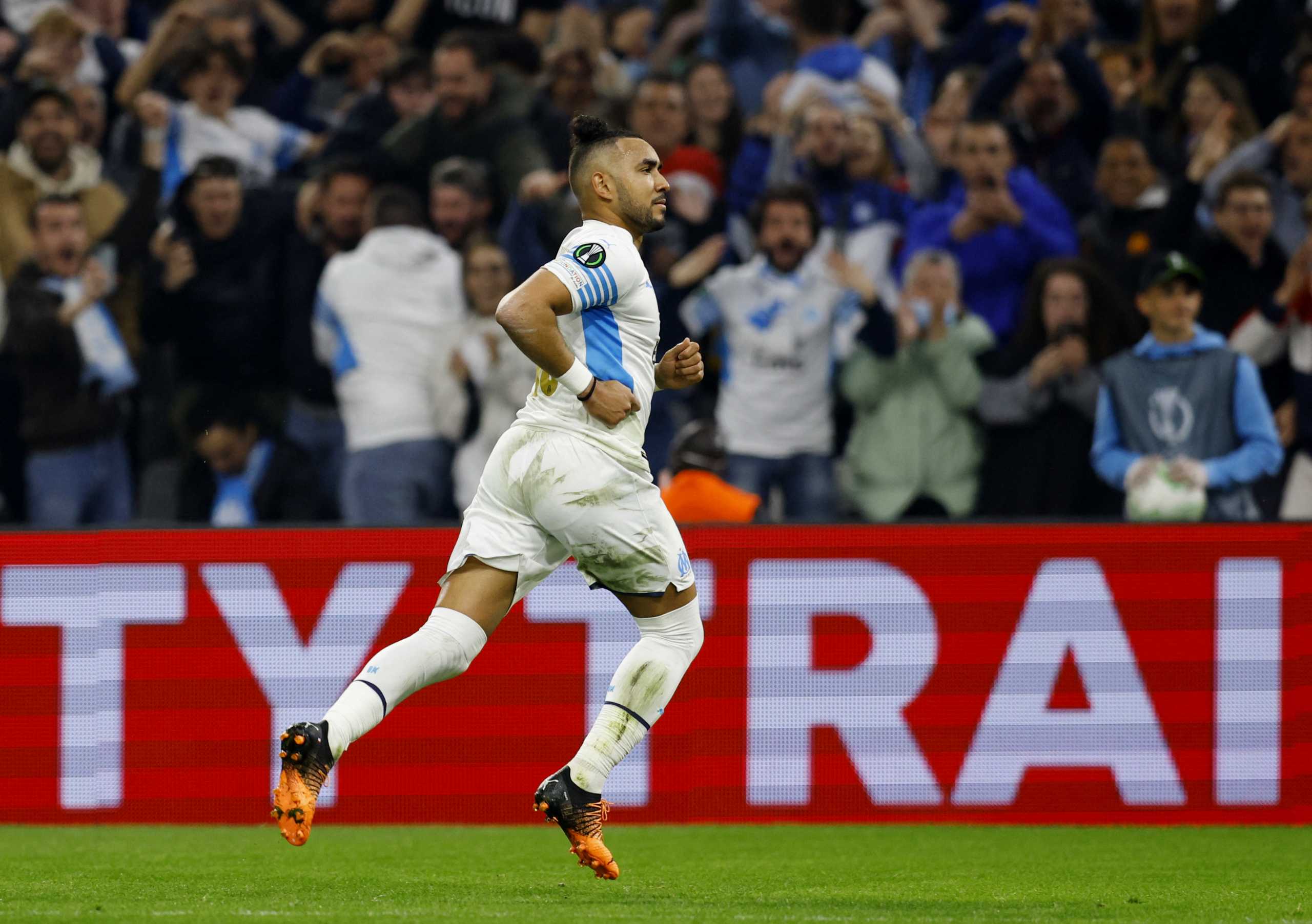 Soccer Football - Europa Conference League - Quarter Final - First Leg - Olympique Marseille v PAOK - Orange Velodrome, Marseille, France - April 7, 2022 Olympique Marseille's Dimitri Payet celebrates scoring their second goal REUTERS