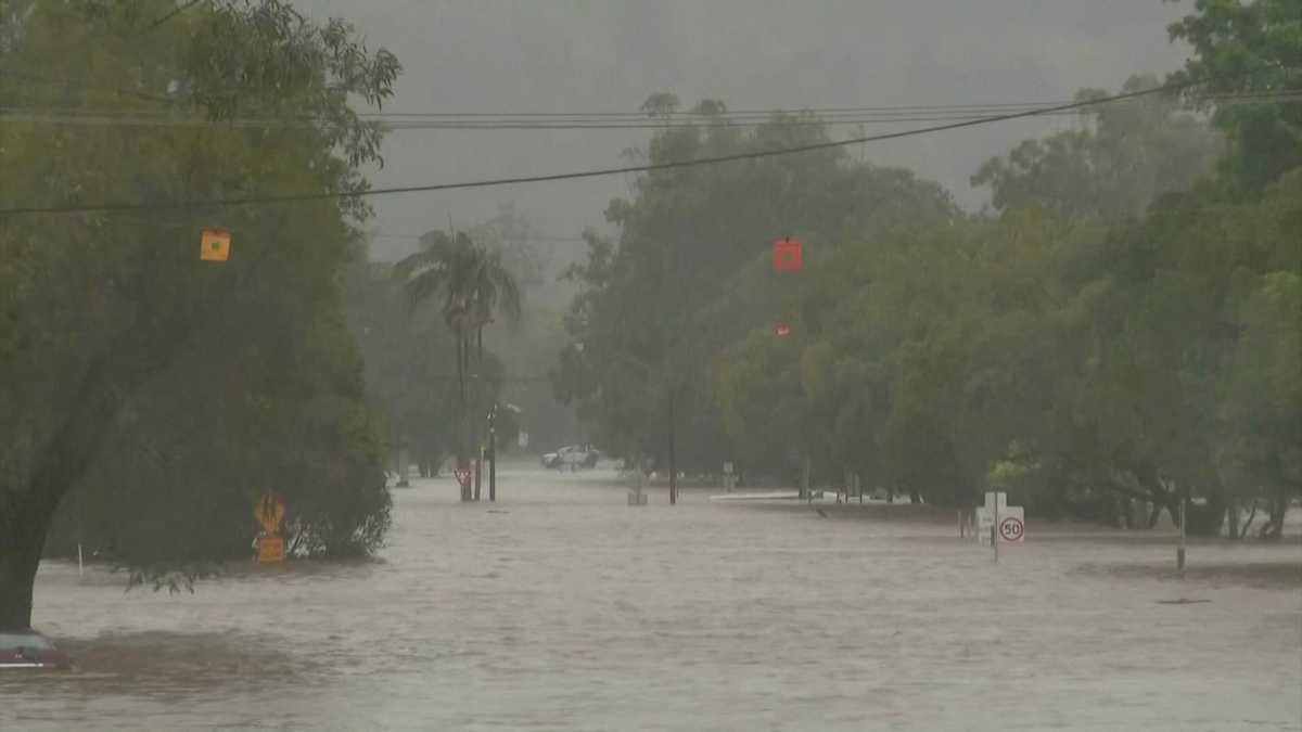 Αυστραλία: «Πνίγεται» από τη βροχή το Σίδνεϊ – Stand by οι κάτοικοι για να εγκαταλείψουν τα σπίτια τους