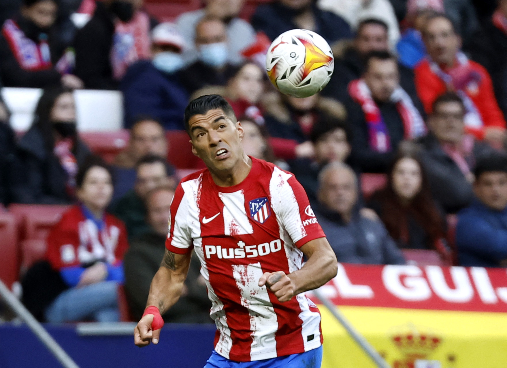 Soccer Football - LaLiga - Atletico Madrid v Granada - Wanda Metropolitano, Madrid, Spain - April 20, 2022  Atletico Madrid's Luis Suarez in action REUTERS