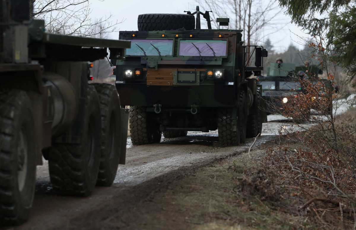 Η Ρωσία προειδοποιεί τις ΗΠΑ για απευθείας πόλεμο – «Άμεση απειλή η αποστολή στρατιωτικής βοήθειας στην Ουκρανία»