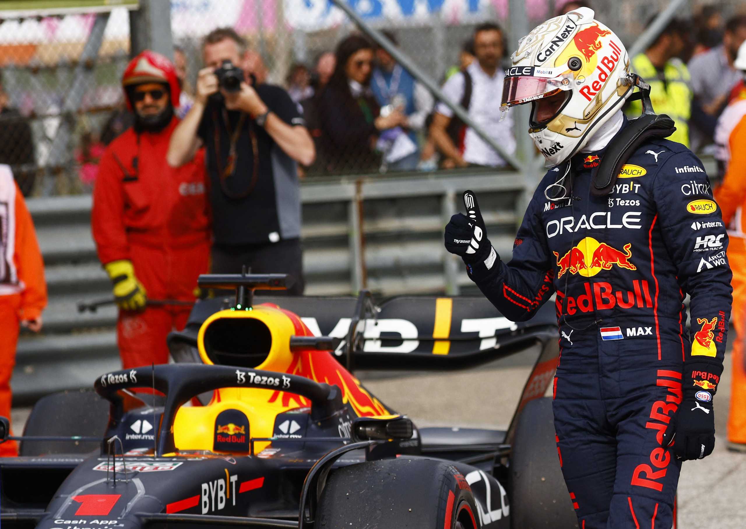Formula One F1 - Emilia Romagna Grand Prix - Autodromo Enzo e Dino Ferrari, Imola, Italy - April 23, 2022 Red Bull's Max Verstappen celebrates after winning the sprint race REUTERS
