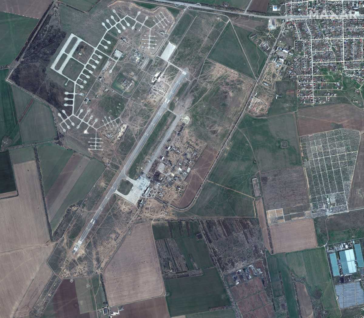 A satellite image shows an overview of Kherson airfield and deployments in Kherson, Ukraine, April 7, 2022. Picture taken April 7, 2022. Satellite image 2022 Maxar Technologies