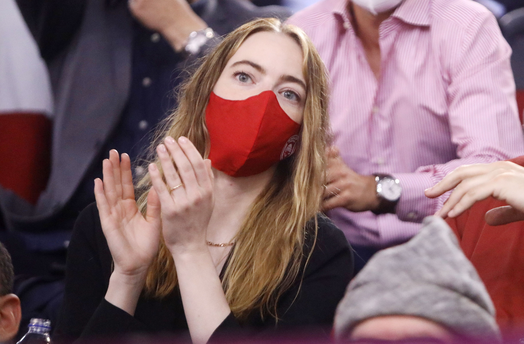 OLYMPIAKOS MONACO EUROLEAGUE  EMMA STONE LANTHIMOS