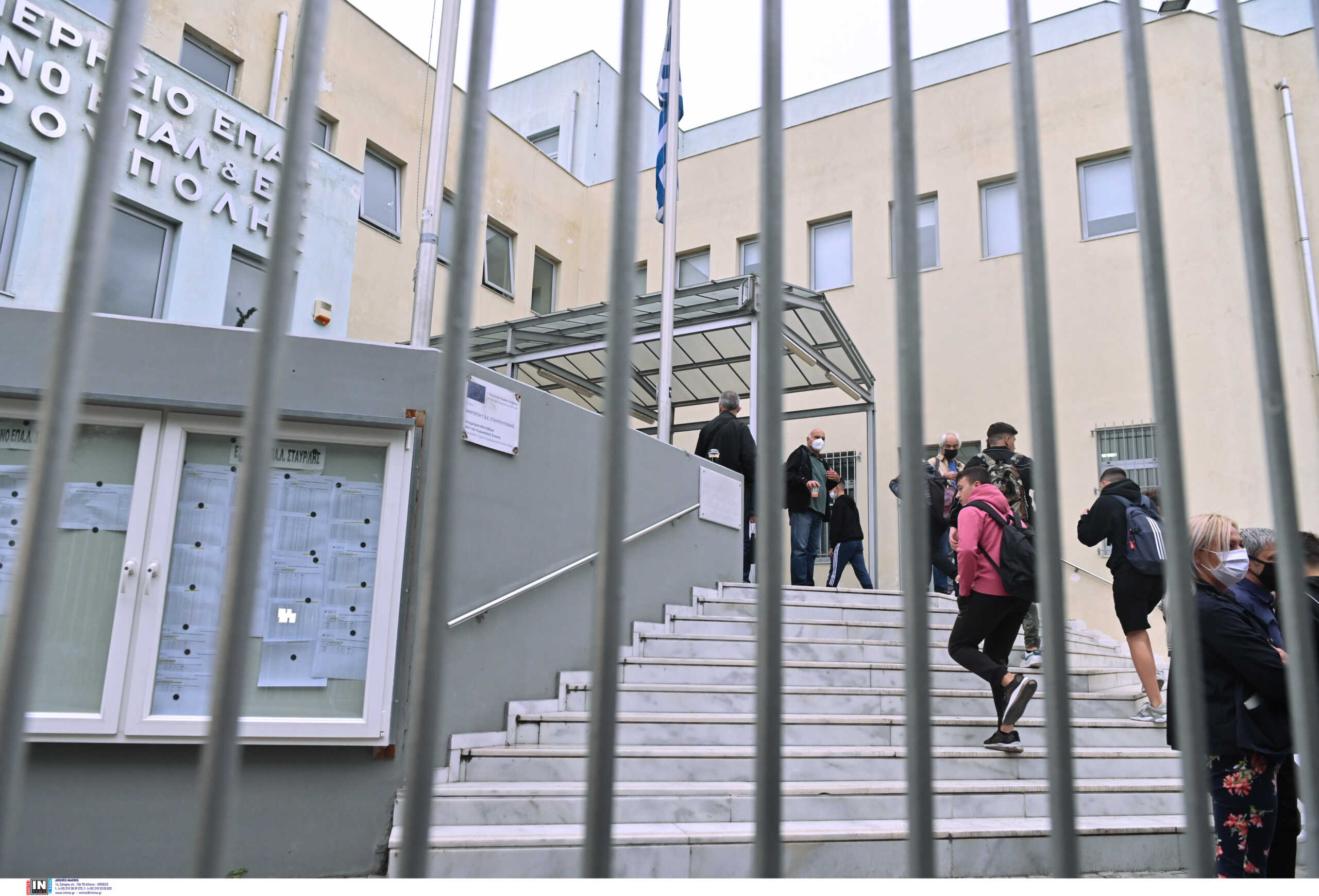 Θεσσαλονίκη: Εκκενώνονται σχολεία μετά από τηλεφώνημα για βόμβα