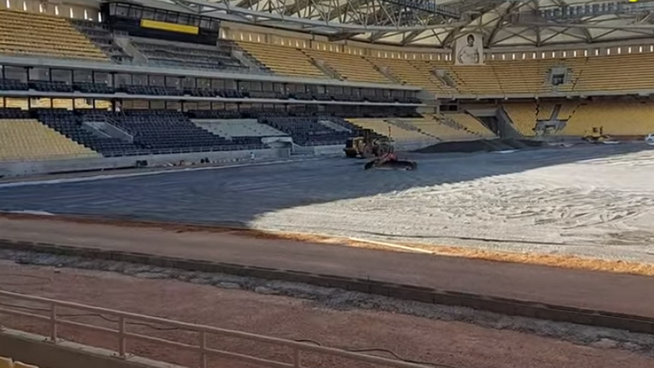 Γήπεδο ΑΕΚ: Ξεκίνησε η τοποθέτηση του ειδικού χώματος στην «OPAP Arena»