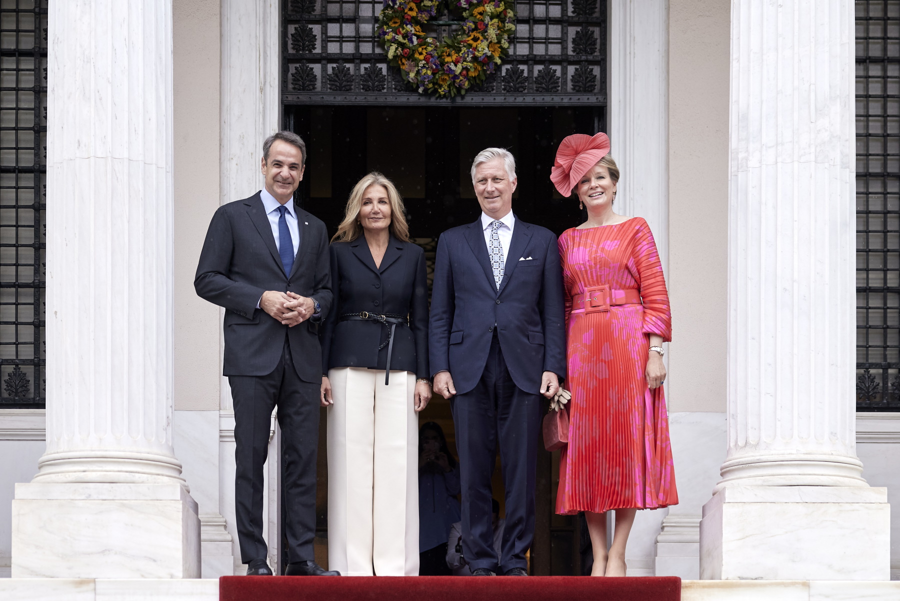 Κυριάκος και Μαρέβα Μητσοτάκη υποδέχτηκαν το βασιλικό ζεύγος του Βελγίου – Εικόνες από τη συνάντηση