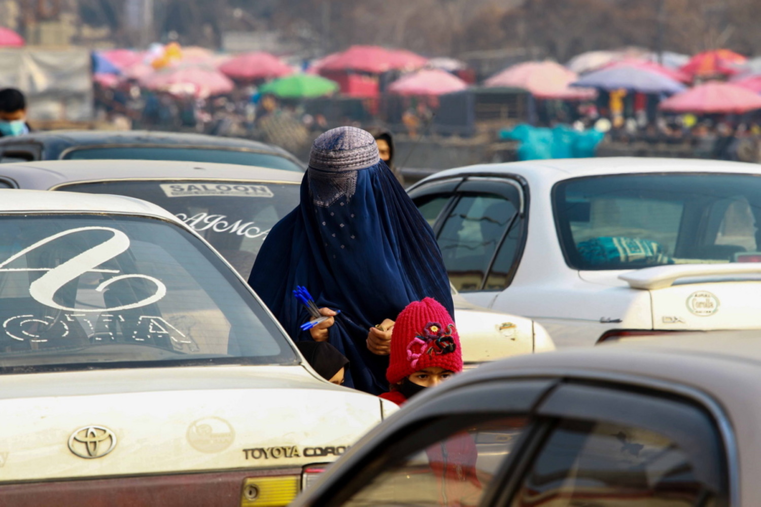 Αφγανιστάν: Οι Ταλιμπάν «κόβουν» τα διπλώματα οδήγησης στις γυναίκες