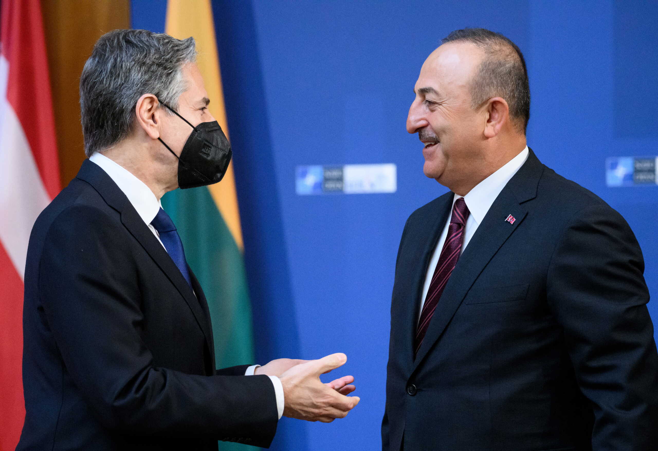 U.S. Secretary of State Antony Blinken and Turkish Foreign Minister Mevlut Cavusoglu attend a NATO foreign ministers meeting in Berlin, Germany May 15, 2022. Bernd von Jutrczenka