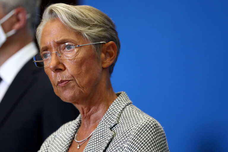 «Αποκλιμάκωση» της έντασης για το συνταξιοδοτικό θέλει η πρωθυπουργός της Γαλλίας - Θα έχει συνάντηση με την αντιπολίτευση