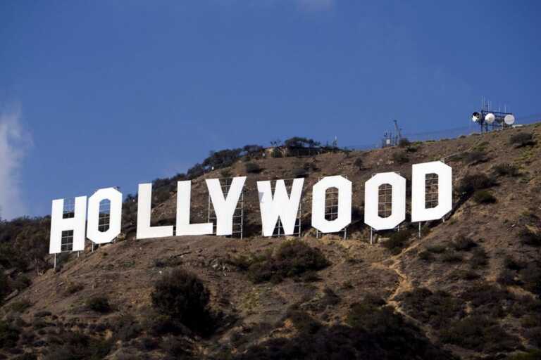 Η πινακίδα του Χόλιγουντ γίνεται 100 χρονών και… φρεσκάρεται – Ποια είναι η ιστορία της