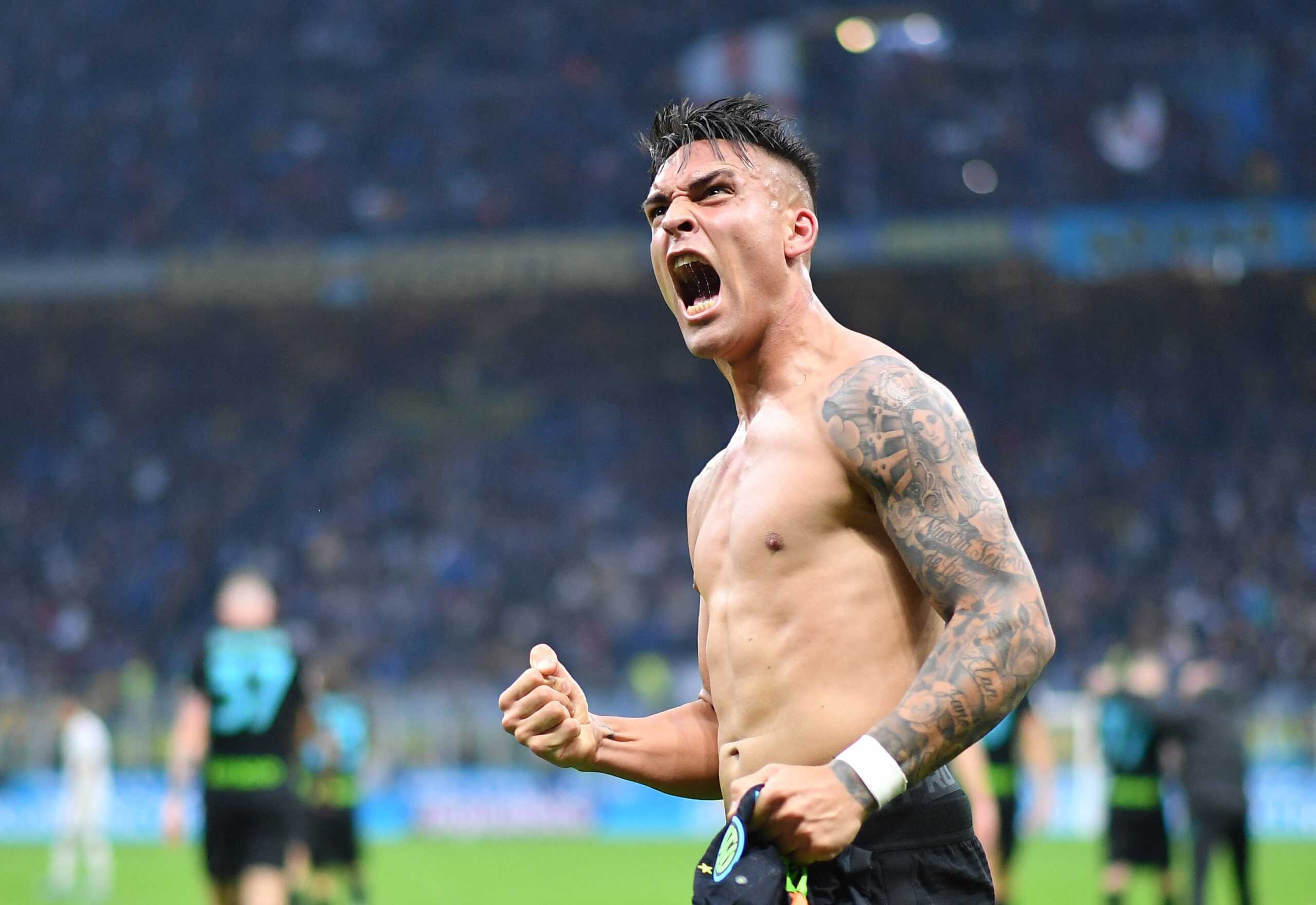 Soccer Football - Serie A - Inter Milan v Empoli - San Siro, Milan, Italy - May 6, 2022  Inter Milan's Lautaro Martinez celebrates scoring their third goal REUTERS