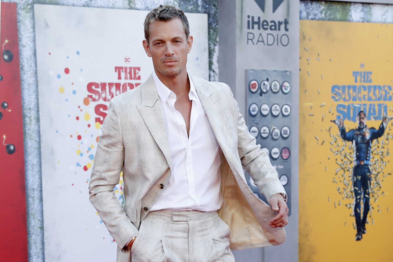epa09389063 Swedish-American actor Joel Kinnaman poses on the red carpet prior to the world premiere of DC Film's 'The Suicide Squad' at the Regency Village Theatre in Los Angeles, California, USA, 02 August 2021. The movie will be released in US theaters on 06 August 2021.  EPA