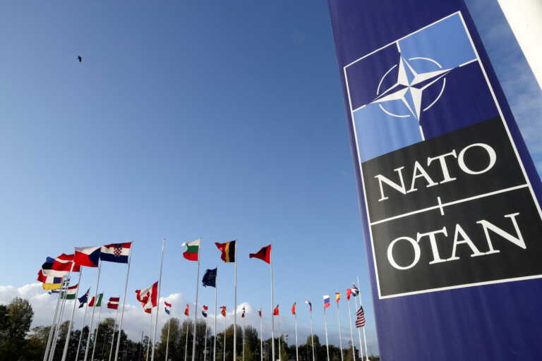 Λετονία και Λιθουανία ζητούν περισσότερο στρατό του ΝΑΤΟ
