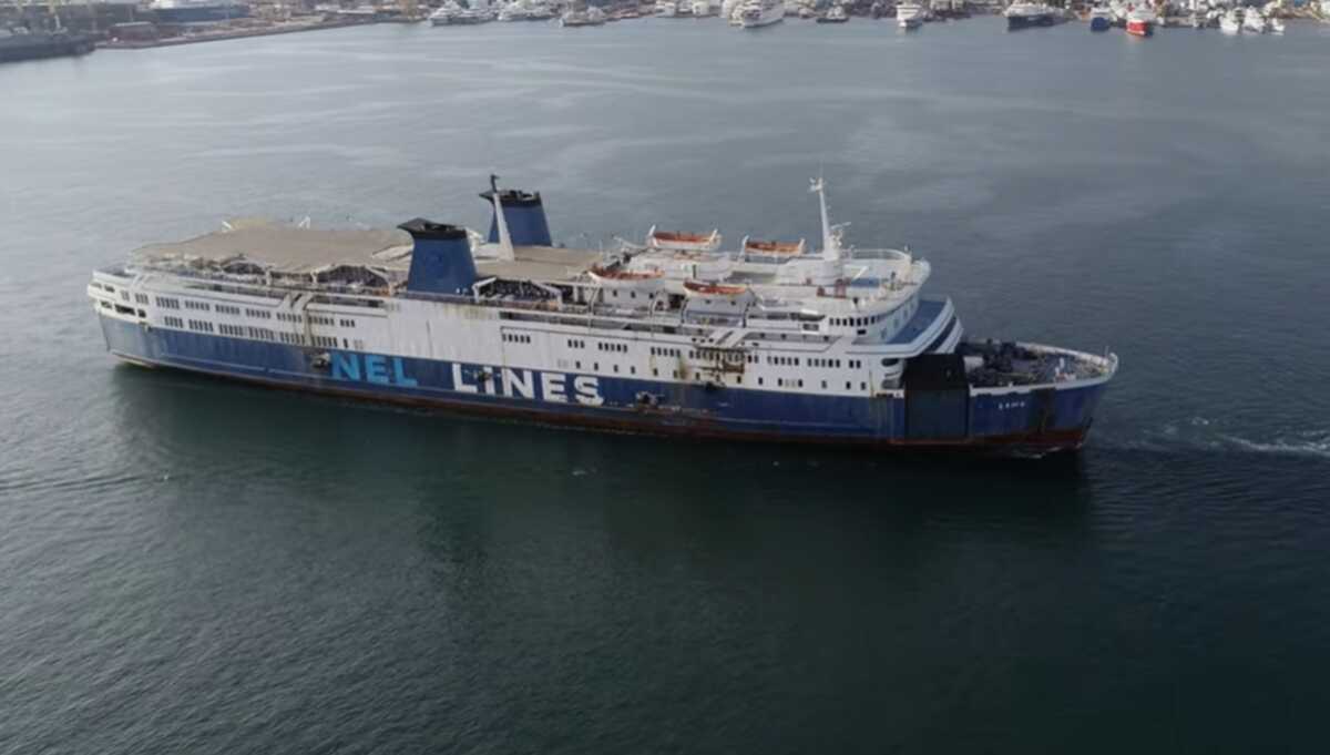 Λέσβος: Τέλος εποχής για το θρυλικό πλοίο «Μυτιλήνη» – Μελαγχολία και αναμνήσεις στο τελευταίο του ταξίδι