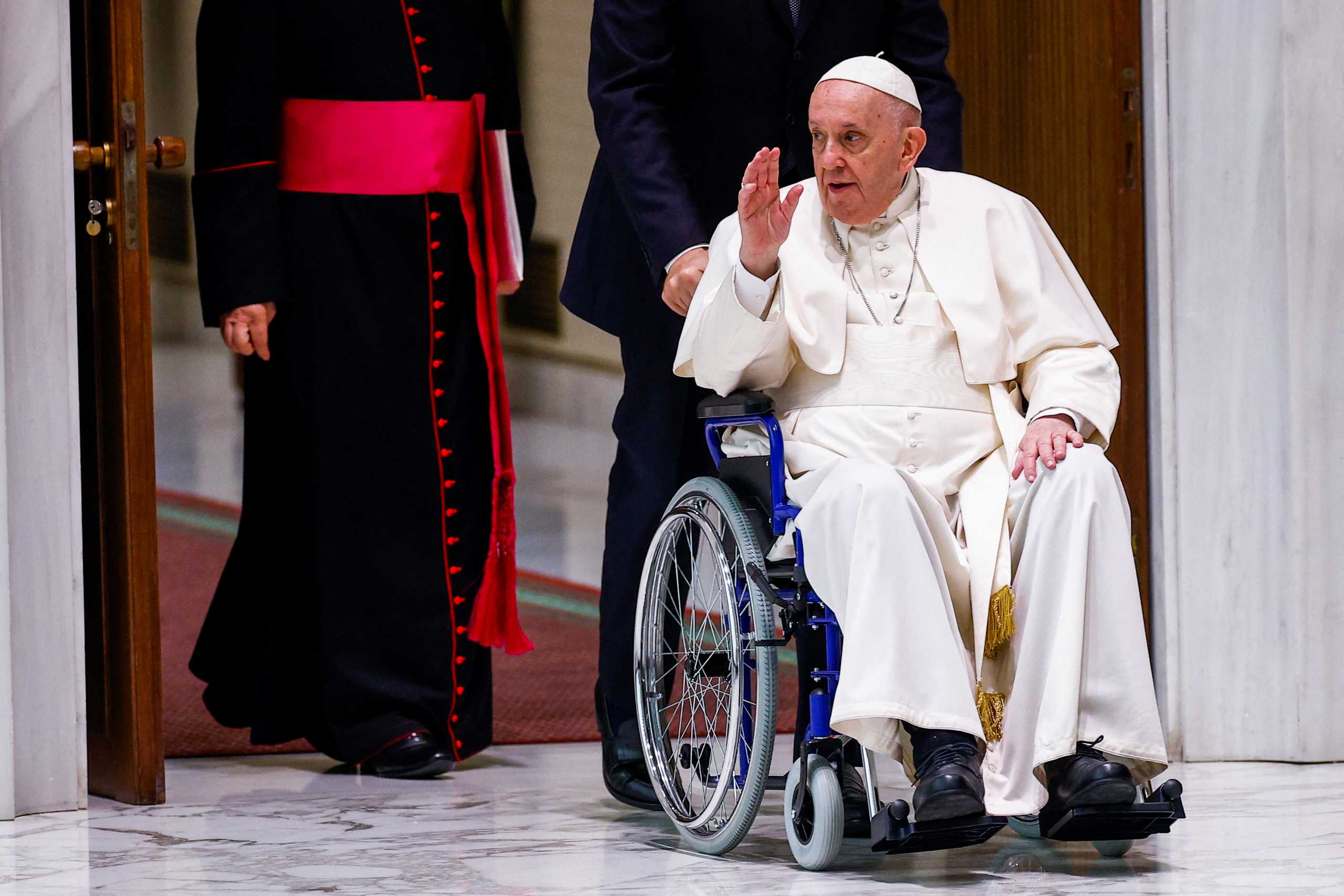 Πάπας Φραγκίσκος: Οργιάζουν οι φήμες για παραίτησή του