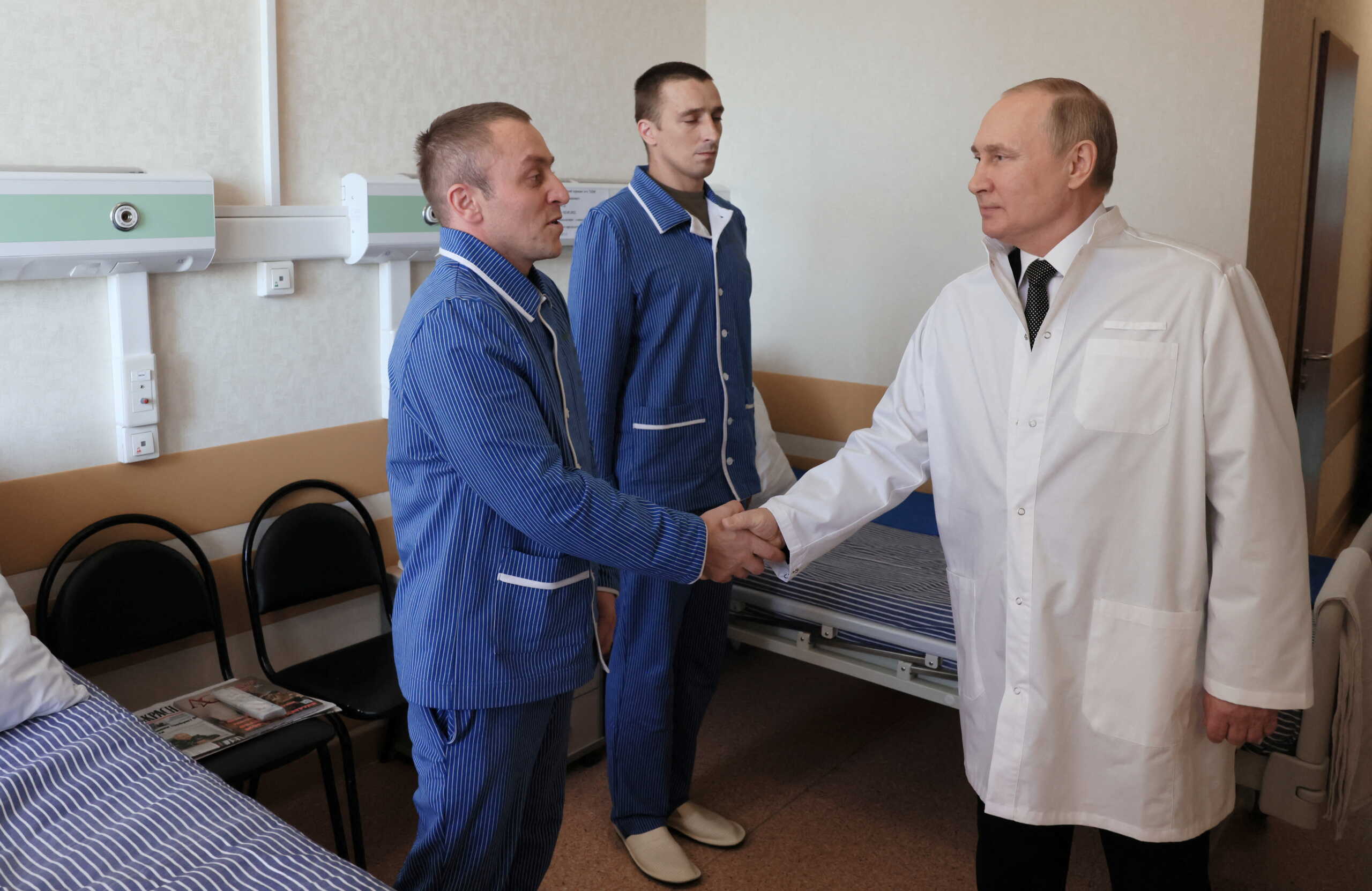 Ρωσία: Στρατιώτες που τραυματίστηκαν στον πόλεμο επισκέφθηκε ο Βλαντιμίρ Πούτιν