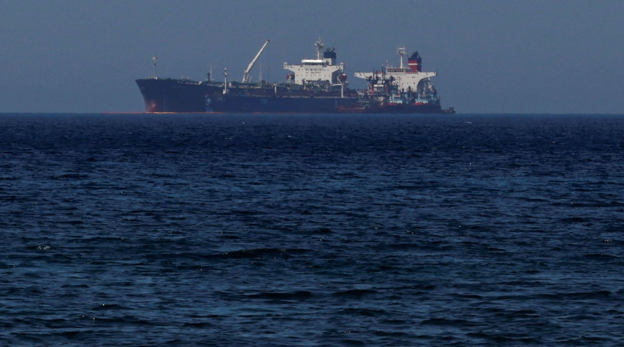 Πειρατεία στον Περσικό: Διαβήματα και από την Κύπρο για την «κατάληψη» των δύο πλοίων από το Ιράν
