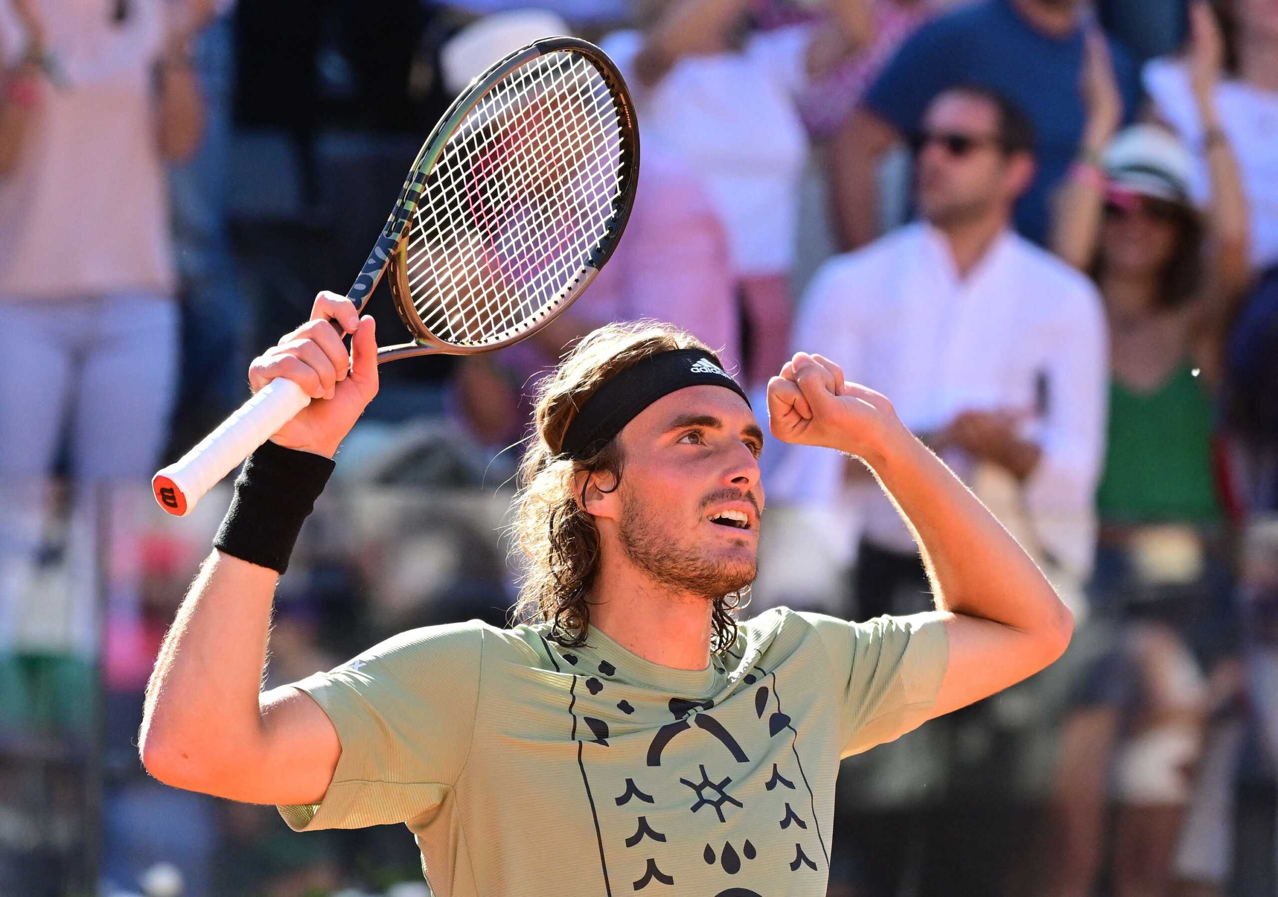 Tennis - ATP Masters 1000 - Italian Open - Foro Italico, Rome, Italy - May 14, 2022 Greece's Stefanos Tsitsipas celebrates winning his semi final match against Germany's Alexander Zverev REUTERS