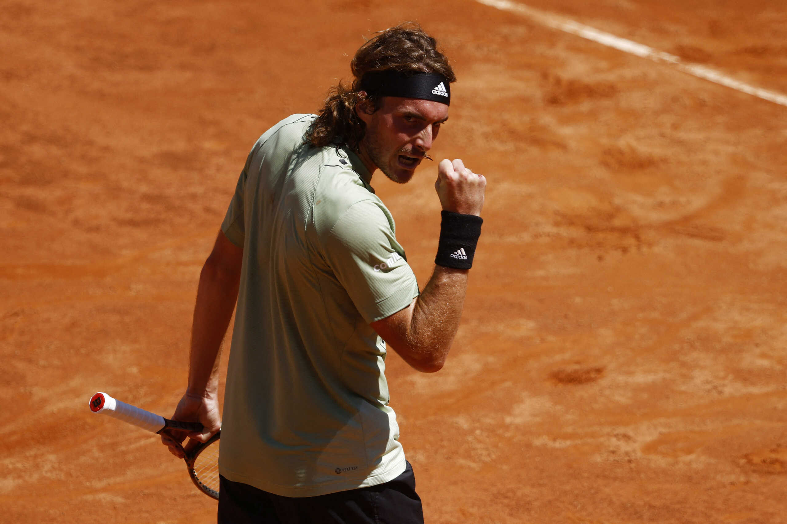 Tennis - ATP Masters 1000 - Italian Open - Foro Italico, Rome, Italy - May 13, 2022 Greece's Stefanos Tsitsipas reacts during his quarter final match against Italy's Jannik Sinner REUTERS