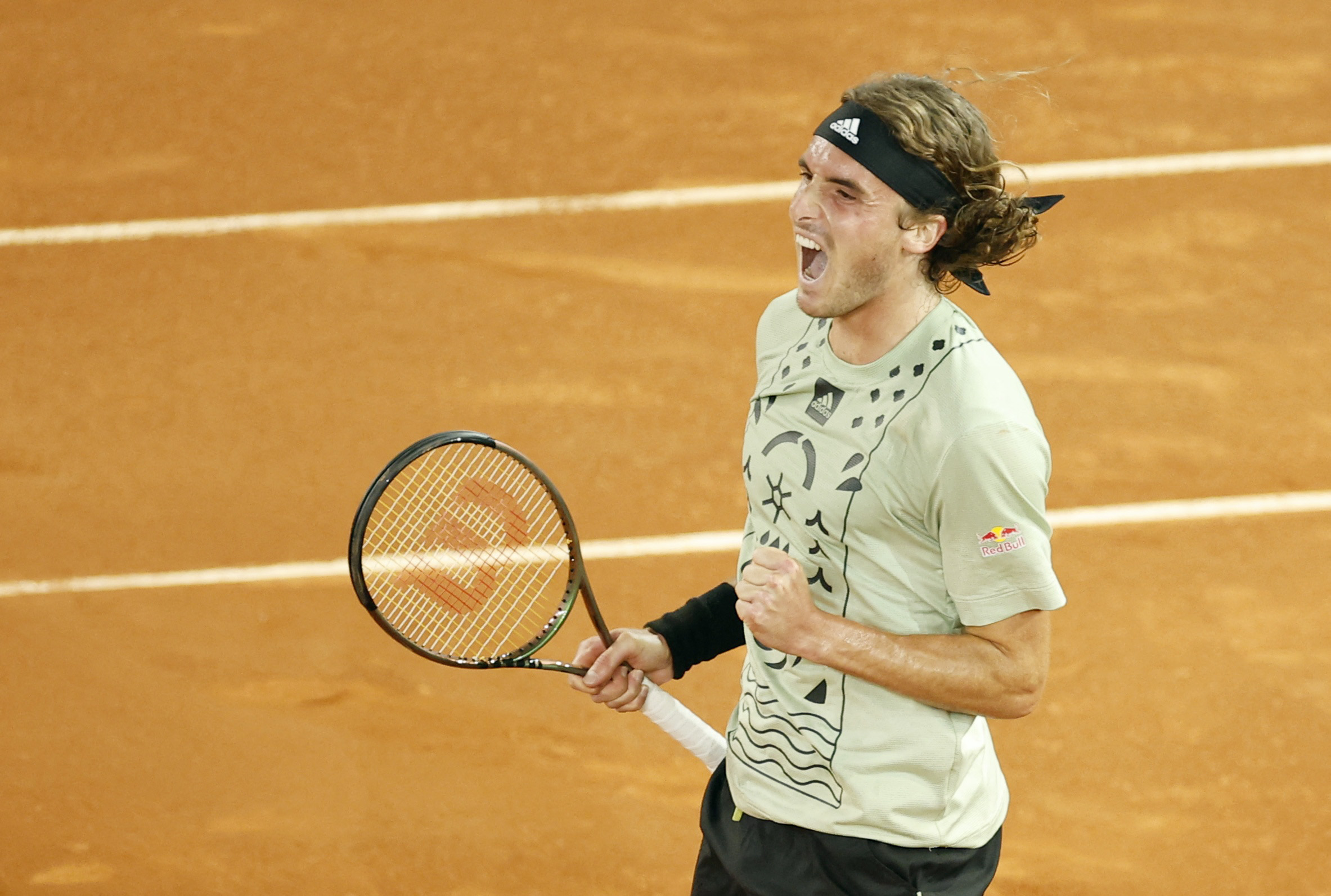 Tennis - ATP Masters 1000 - Madrid Open - Caja Magica, Madrid, Spain - May 6, 2022 Greece's Stefanos Tsitsipas celebrates winning his quarter final match against Russia's Andrey Rublev REUTERS