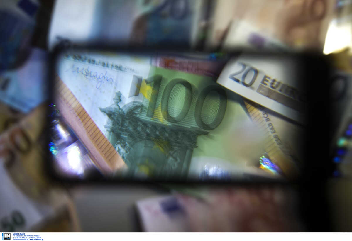 Διπλή απάτη στην Πάτρα: Γυναίκες έδωσαν 62.000 ευρώ σε άτομα που έβλεπαν για πρώτη φορά