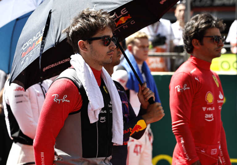«Εφιάλτης» για την Ferrari στο Μπακού - Εγκατέλειψαν Λεκλέρκ και Σάινθ