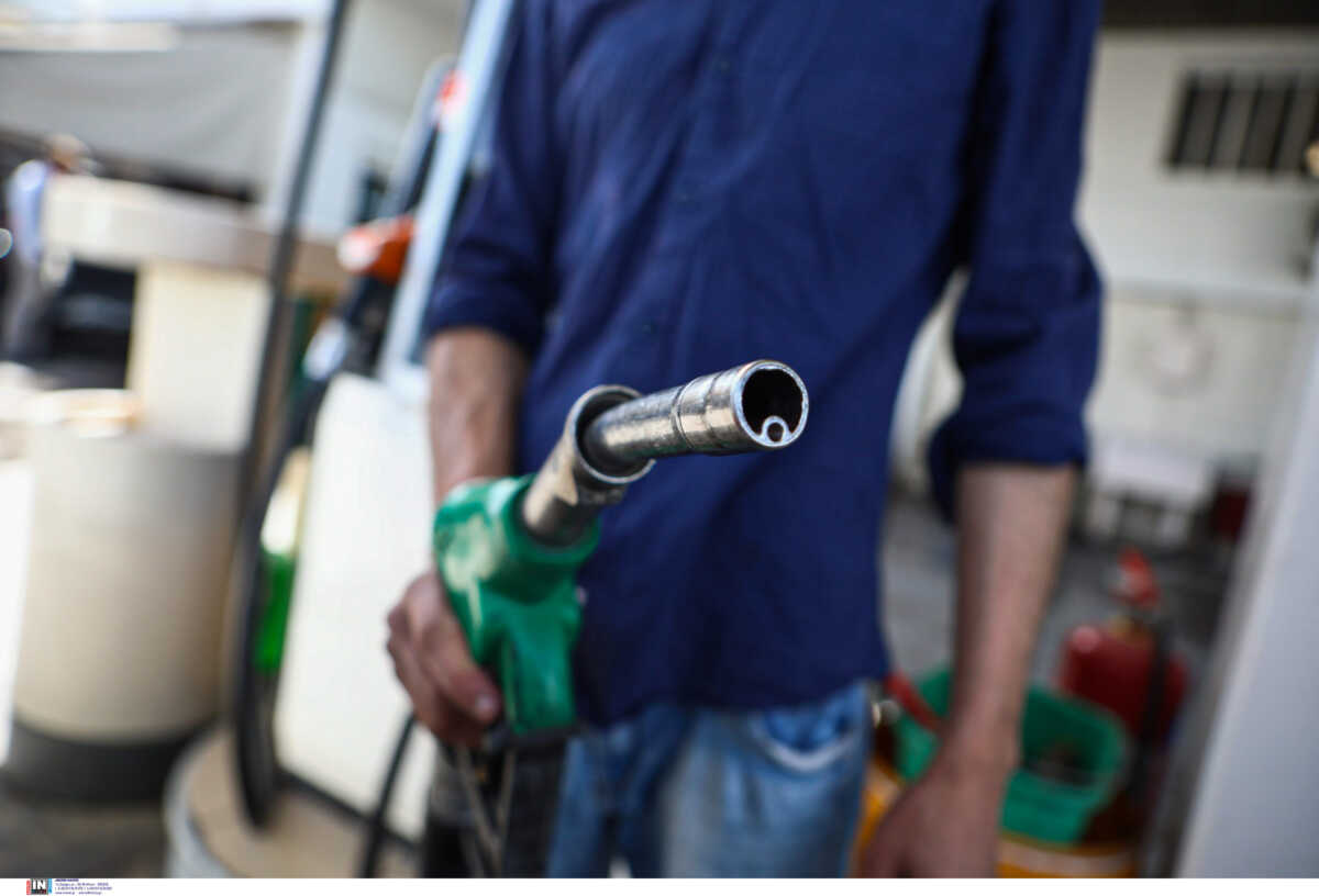 Επίδομα στα καύσιμα: Πώς θα δοθεί το Fuel Pass – Το ύψος για βενζίνη και diesel και δικαιούχοι
