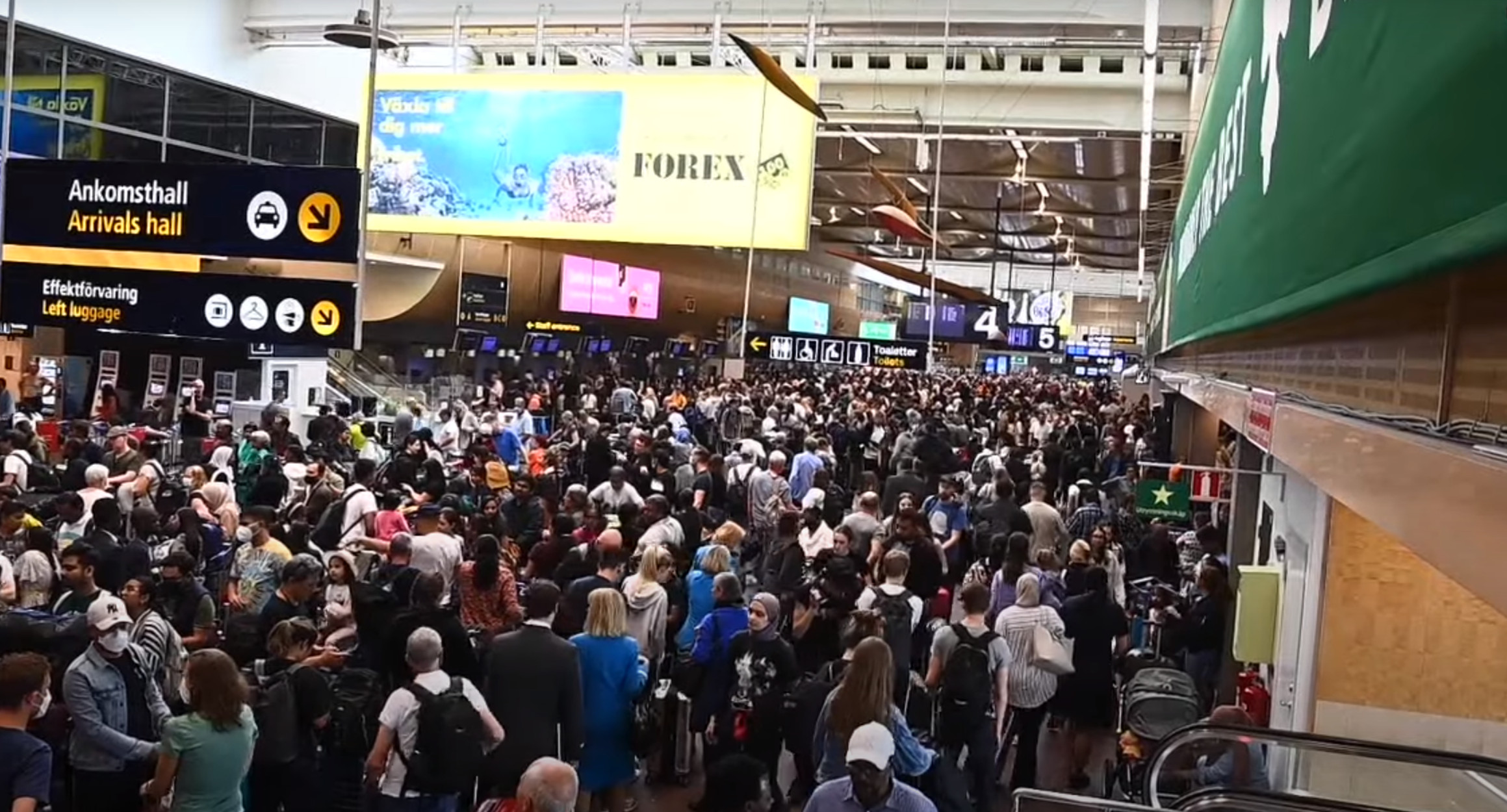 Σουηδία: Ασύλληπτο κυκλοφοριακό χάος στο αεροδρόμιο Αρλάντα – Αποκλείστηκαν δρόμοι, ακυρώθηκαν δρομολόγια τρένων