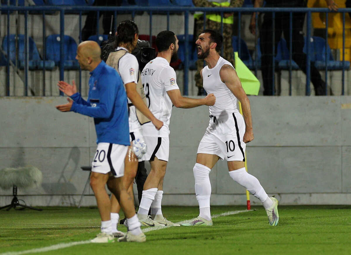Soccer Football - UEFA Nations League - Group K - Azerbaijan v Belarus - Dalga Arena, Baku, Azerbaijan - June 13, 2022 Azerbaijan's Mahir Emreli celebrates scoring their first goal with teammates REUTERS