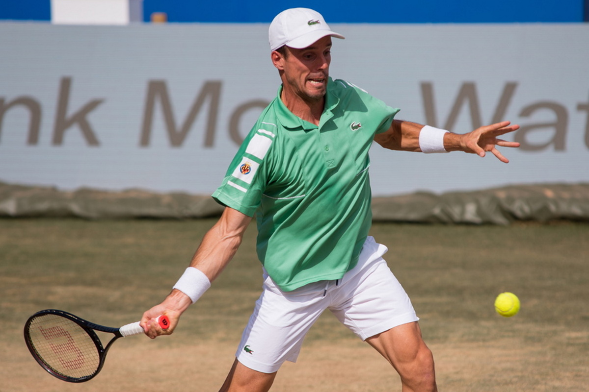 Wimbledon: Εκτός με κορονοϊό ο Ρομπέρτο Μπαουτίστα-Αγούτ