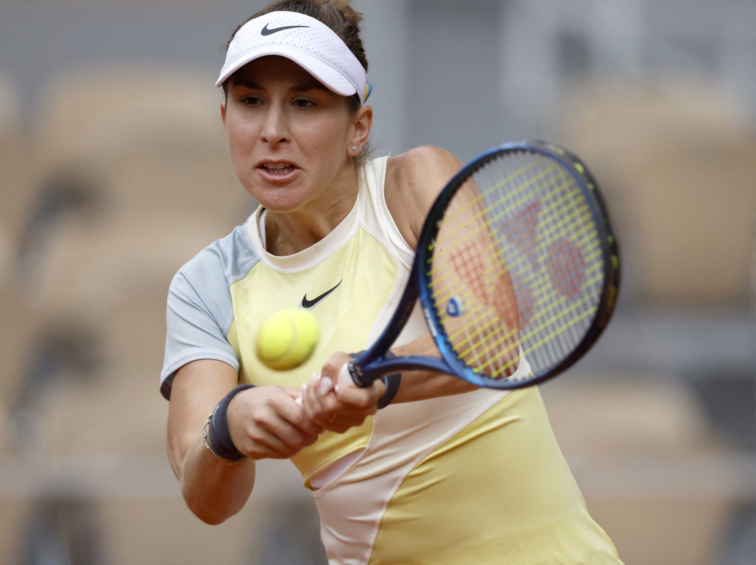 Tennis - French Open - Roland Garros, Paris, France - May 27, 2022 Switzerland's Belinda Bencic in action during her third round match against Canada's Leylah Annie Fernandez REUTERS