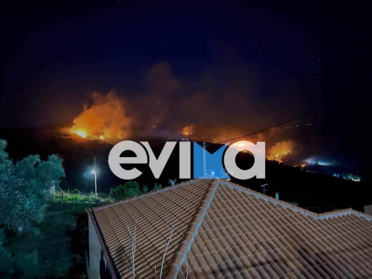 Φωτιά στην Εύβοια: Η πιο δύσκολη νύχτα – Στο «πόδι» όλο το βράδυ κάτοικοι και πυροσβέστες