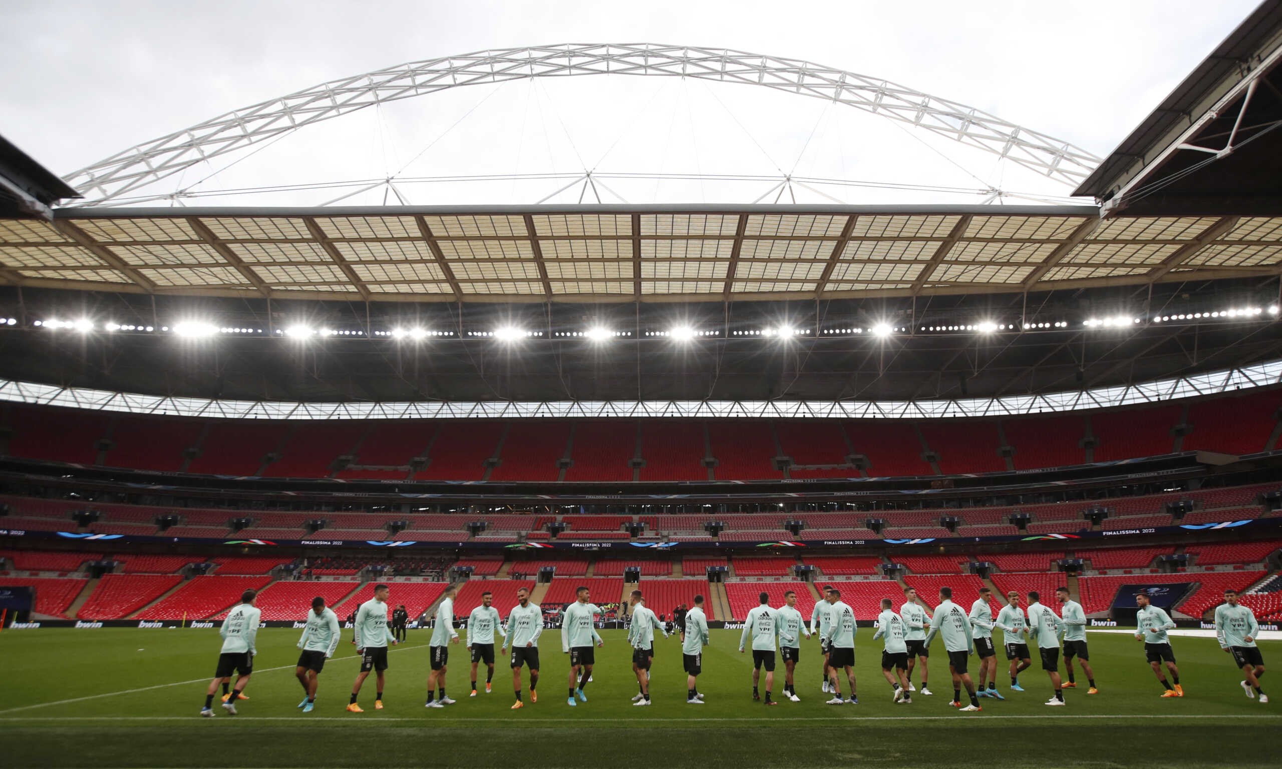 Soccer Football - Finalissima - Argentina - Training - Wembley Stadium, London, Britain - May 31, 2022 Argentina players during training Action Images via Reuters