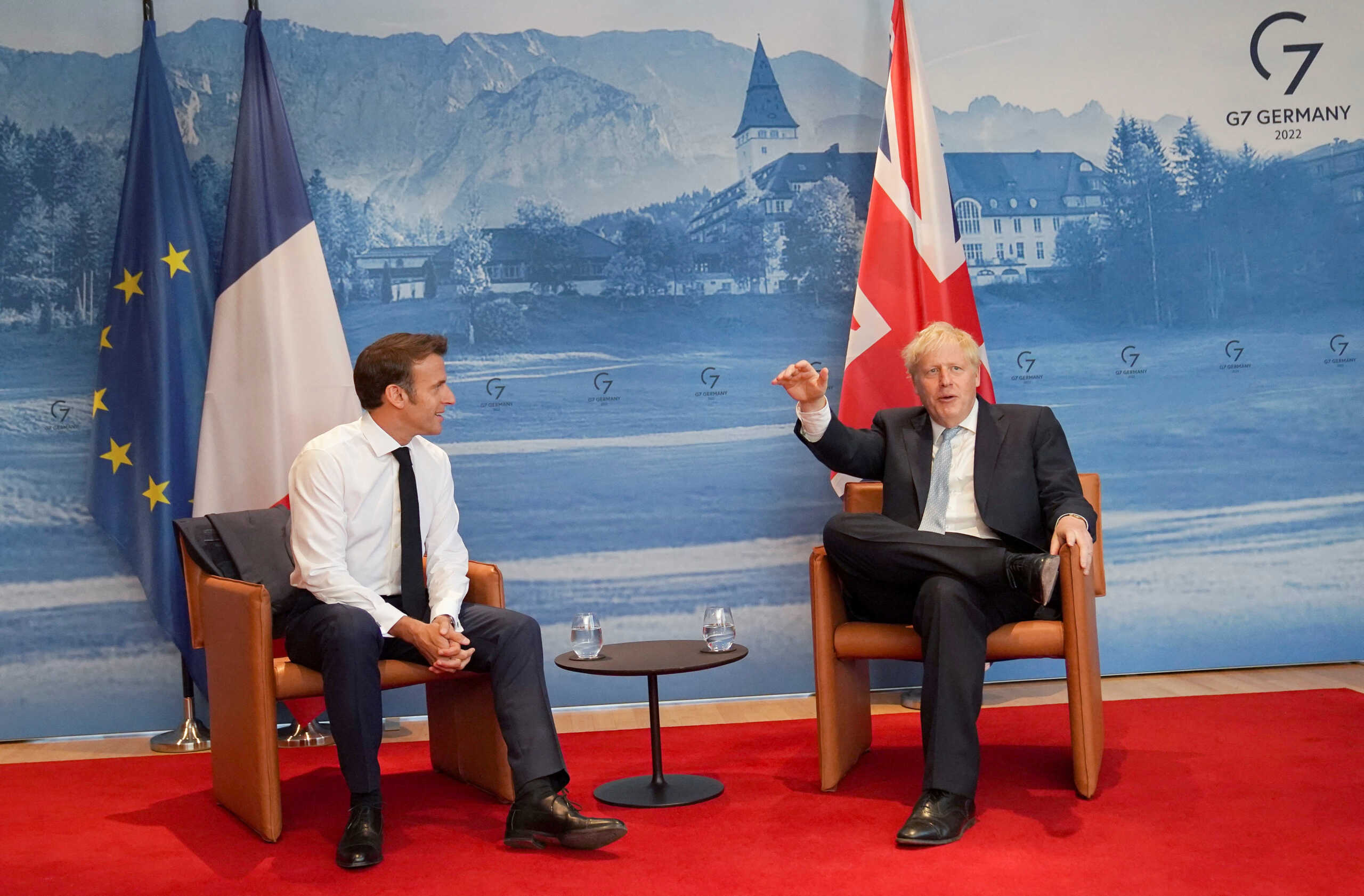 British Prime Minister Boris Johnson holds a bilateral meeting with French President Emmanuel Macron during the G7 summit in Schloss Elmau, near Garmisch-Partenkirchen, Germany June 26, 2022. Stefan Rousseau