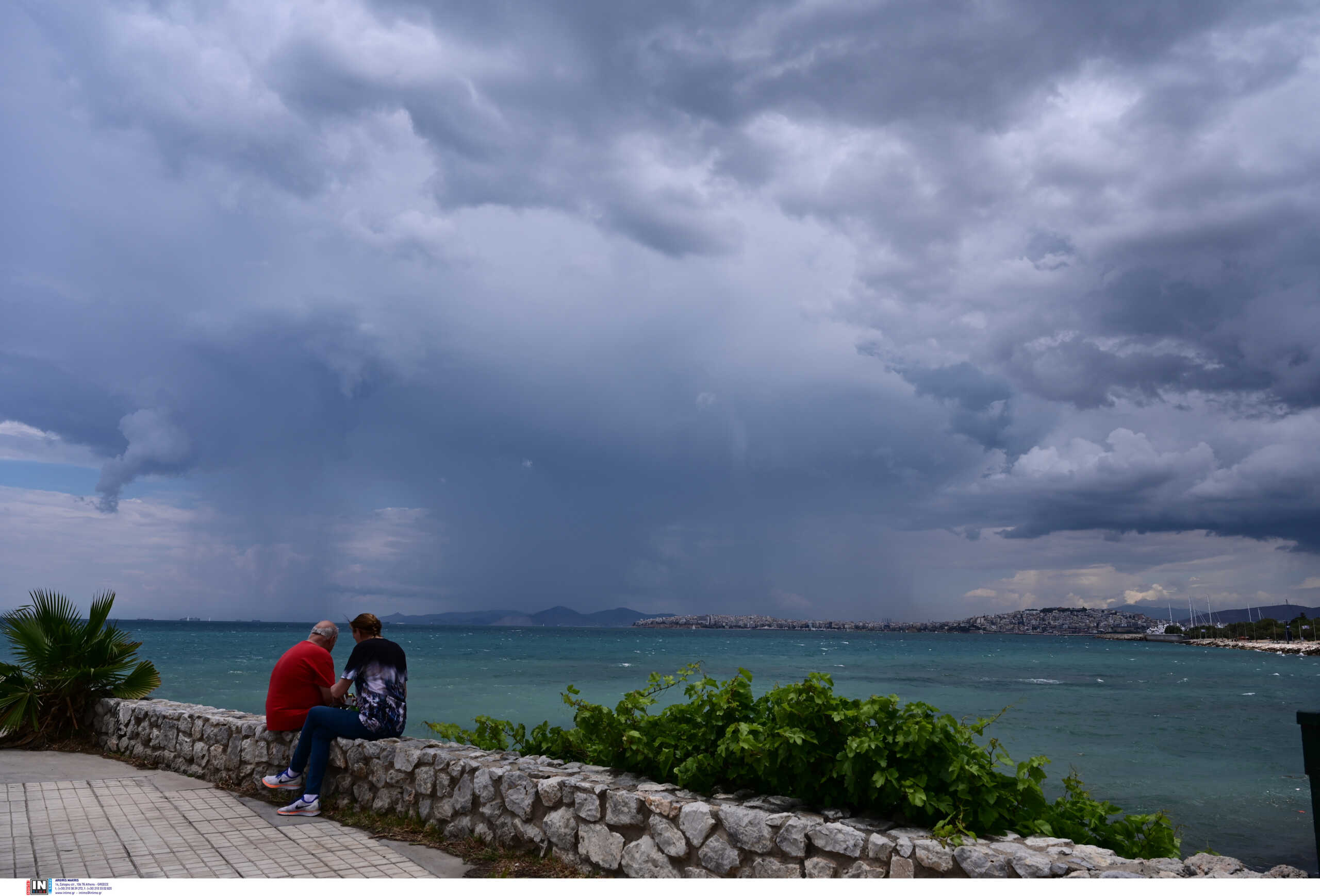 Καιρός: Βροχή και χαλάζι την Πέμπτη – Πού θα εκδηλωθούν τα φαινόμενα