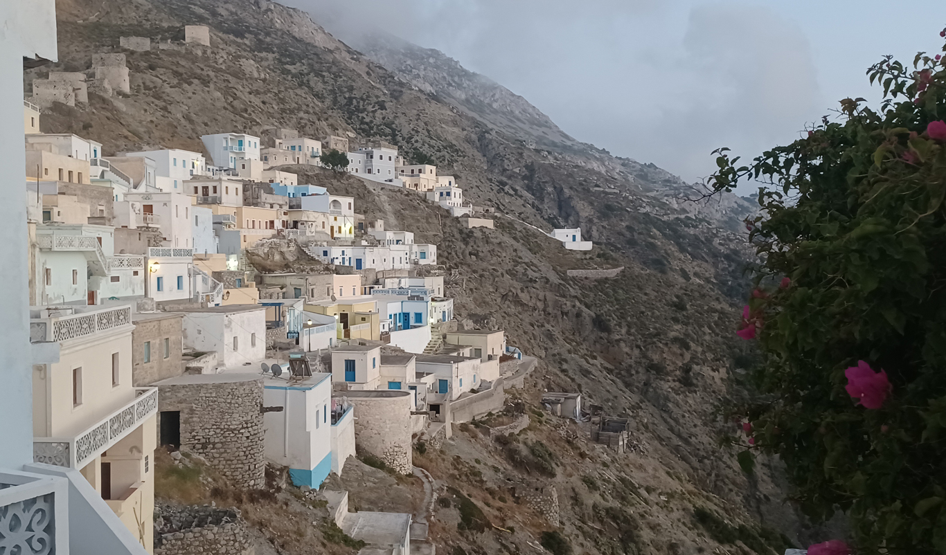 Τουρισμός: Ελληνικό νησί – έκπληξη στη λίστα του National Geographic με τους 25 πιο συγκλονιστικούς προορισμούς
