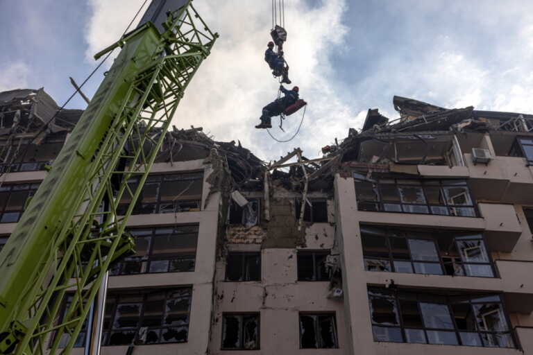 Έκρηξη κοντά σε σπίτι υπαλλήλου της ελληνικής πρεσβείας στο Κίεβο - Τι λένε διπλωματικές πηγές