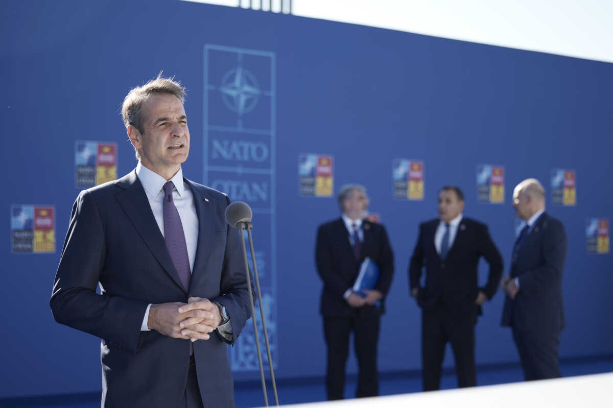 (Dimitris Papamitsos