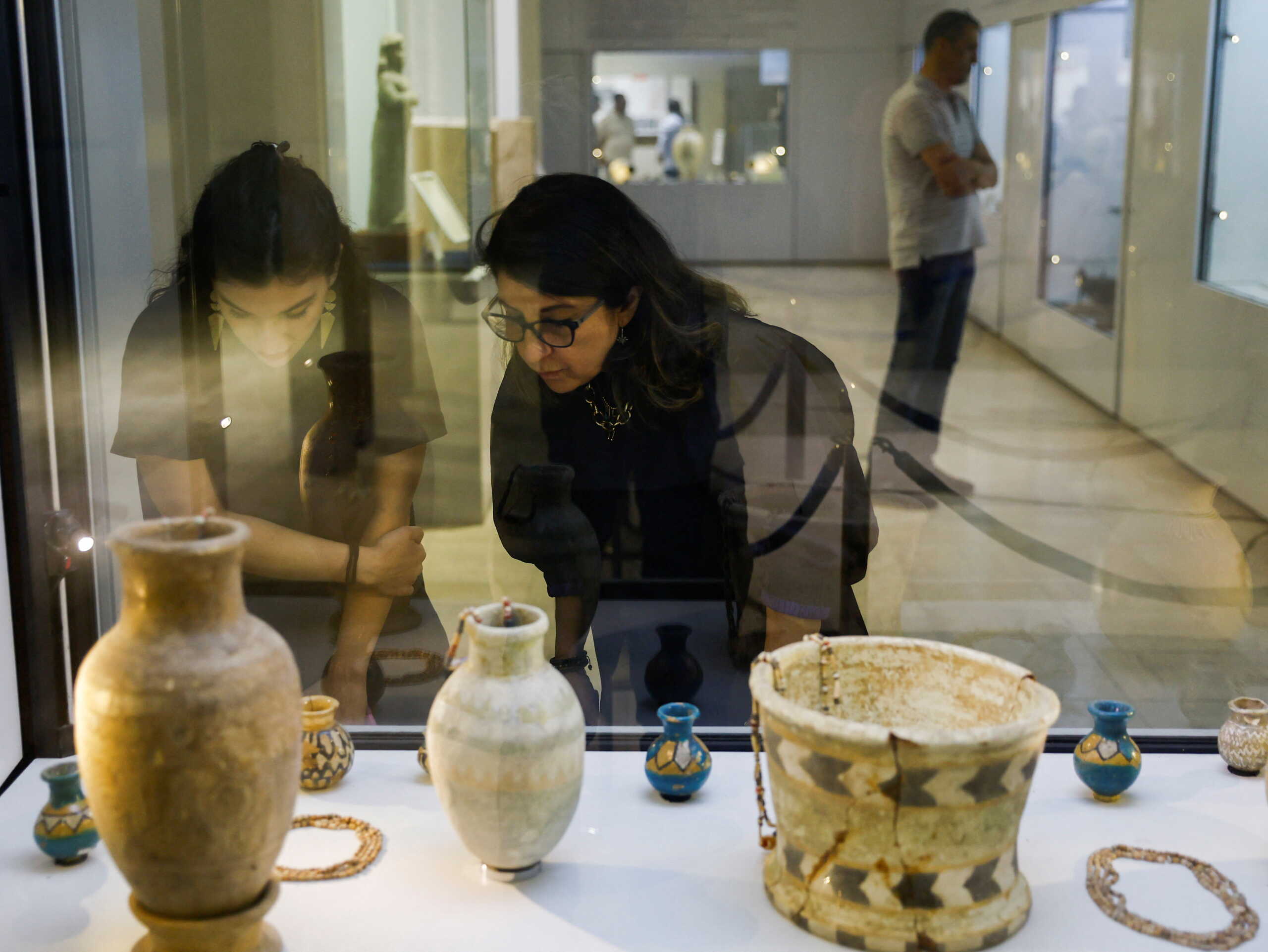 Visitors tour Iraqi National Museum that reopened to the public after a three-year closure due to the spread of coronavirus disease (COVID-19) pandemic and local demonstrations, in Baghdad, Iraq May 26,2022. Picture taken May 26, 2022. REUTERS