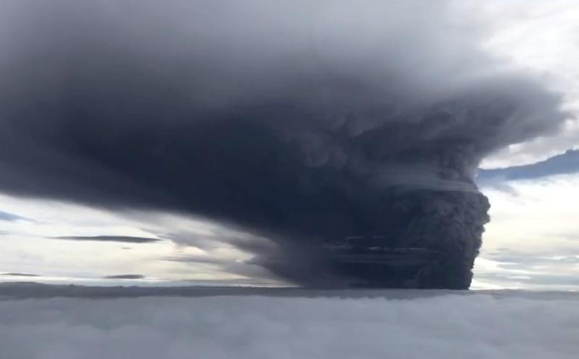 Παπούα Νέα Γουινέα: Εξερράγη το ηφαίστειο Ουλαγούν, ένα από τα πιο επικίνδυνα στον κόσμο