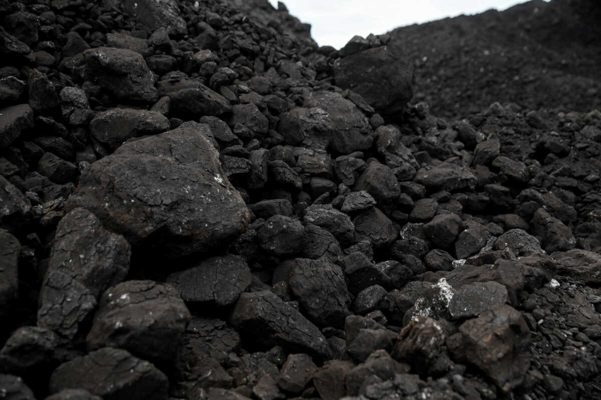 Πόλεμος στην Ουκρανία: Διασώθηκαν οι 77 ανθρακωρύχοι που εγκλωβίστηκαν σε ορυχείο του Ντονέτσκ