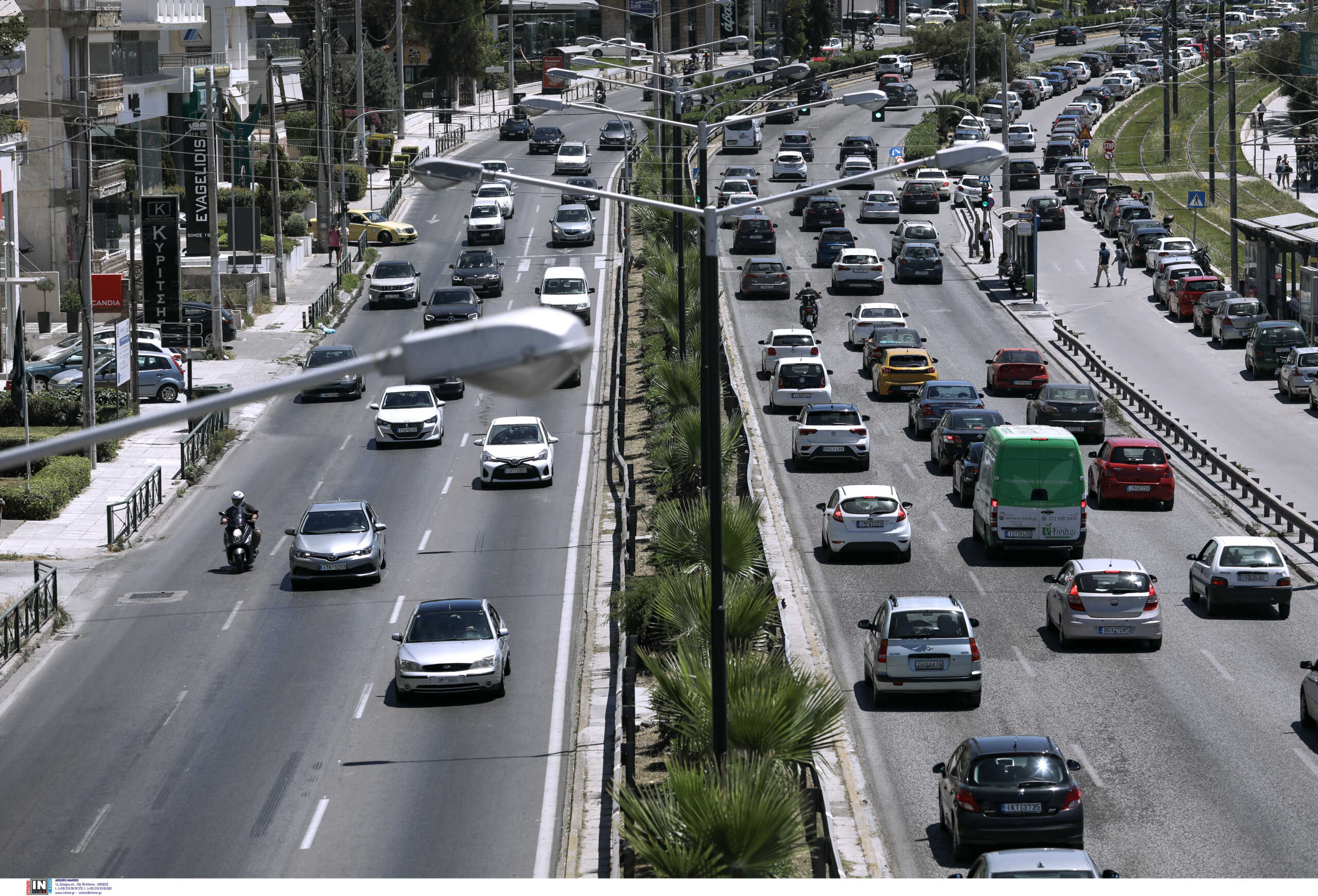 Τροχαίο στην Λεωφόρο Ποσειδώνος – Ένας τραυματίας και αυξημένη κίνηση