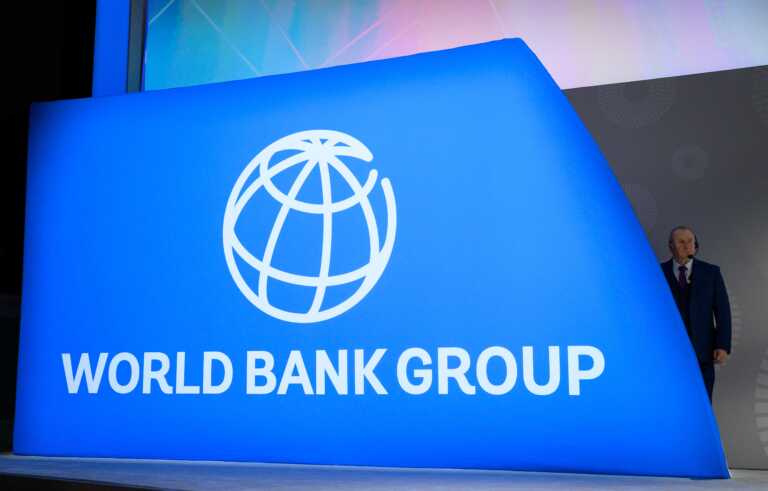 Άλλο 1,5 δισ. ευρώ από την Παγκόσμια Τράπεζα προς την Ουκρανία