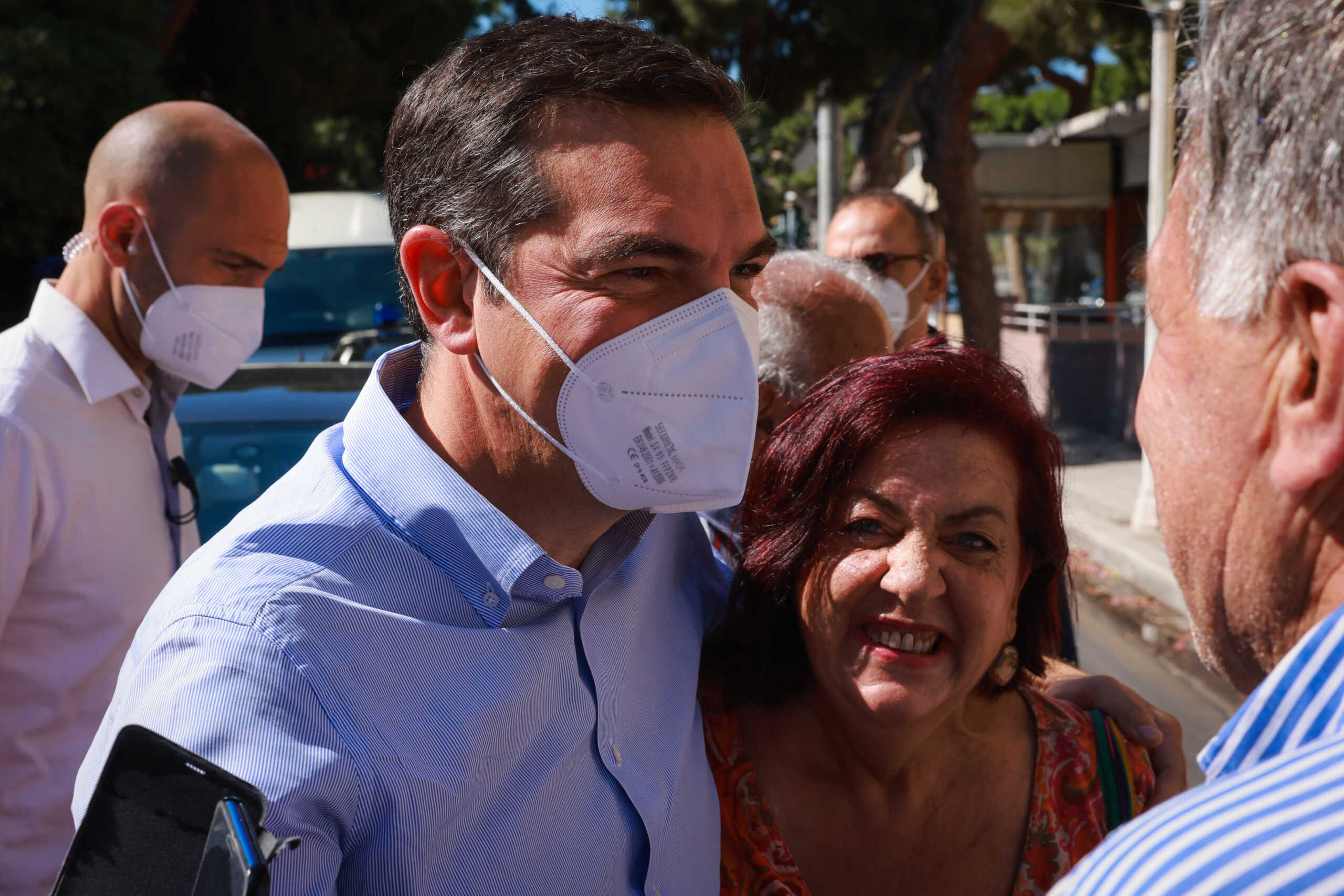 Ï ðñüåäñïò ôïõ ÓÕÑÉÆÁ - ÐñïïäåõôéêÞ Óõììá÷ßá èá åðéóêåöèåß ôçí ÔåôÜñôç 8 Éïõíßïõ ôç Ñüäï êáé ôç Óýìç.
9:30 ÓõíÜíôçóç ìå ôç Äéïßêçóç ôïõ Åñãáôéêïý ÊÝíôñïõ êáé ôïí ðñüåäñï ôïõ Óùìáôåßïõ Îåíïäï÷ïûðáëëÞëùí Ñüäïõ (Åñãáôéêü ÊÝíôñï Ñüäïõ)
11:45 Åðßóêåøç óôç Óýìç-Ðåñéïäåßá óôï Ãéáëü
12:30 ÓõíÜíôçóç ìå ôïí ÄÞìáñ÷ï Óýìçò êáé åêðñïóþðïõò öïñÝùí ôïõ íçóéïý
19:00 Åðßóêåøç óôïí Áñ÷Üããåëï Ñüäïõ
20:00 Åðßóêåøç óôá ÁöÜíôïõ Ñüäïõ