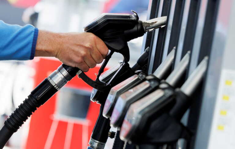 Έρχεται νέο κύμα αυξήσεων για diesel κίνησης, βενζίνη και πετρέλαιο θερμανσης - Πως θα διαμορφωθούν οι τιμές