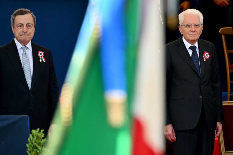 Θρίλερ στην Ιταλία - Δεν έκανε δεκτή την παραίτηση του Μάριο Ντράγκι ο πρόεδρος Ματαρέλα