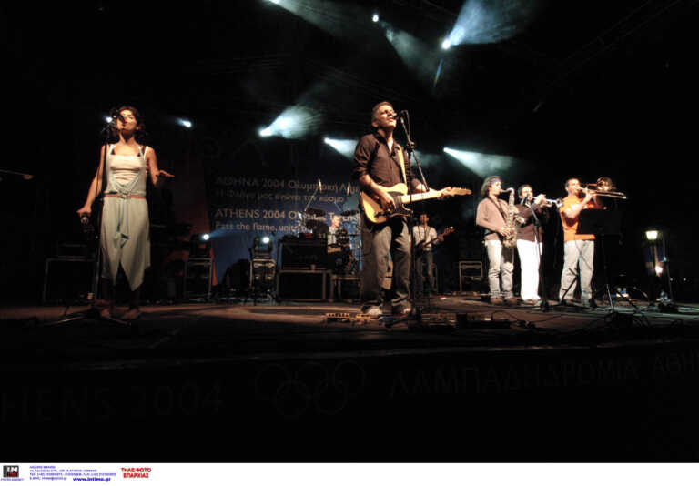 Η κακοκαιρία διέκοψε τη συναυλία του Νίκου Πορτοκάλογλου στο Ηρώδειο - Η δημόσια συγγνώμη και η ανακοίνωση του Φεστιβάλ Αθηνών