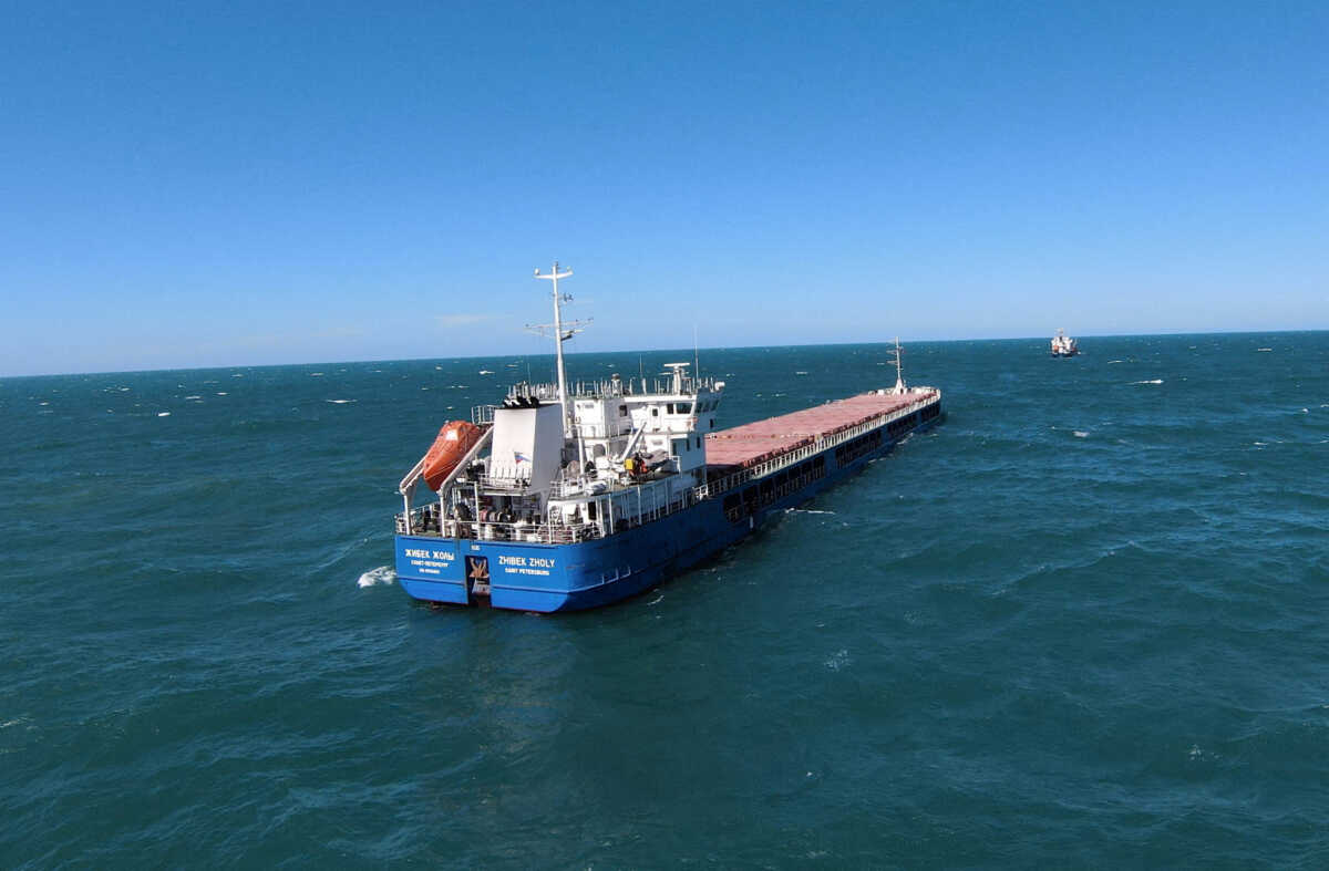 Ρωσικό ΥΠΕΞ: Η Άγκυρα δεν έχει συλλάβει το πλοίο Zhibek Zholy με σιτηρά